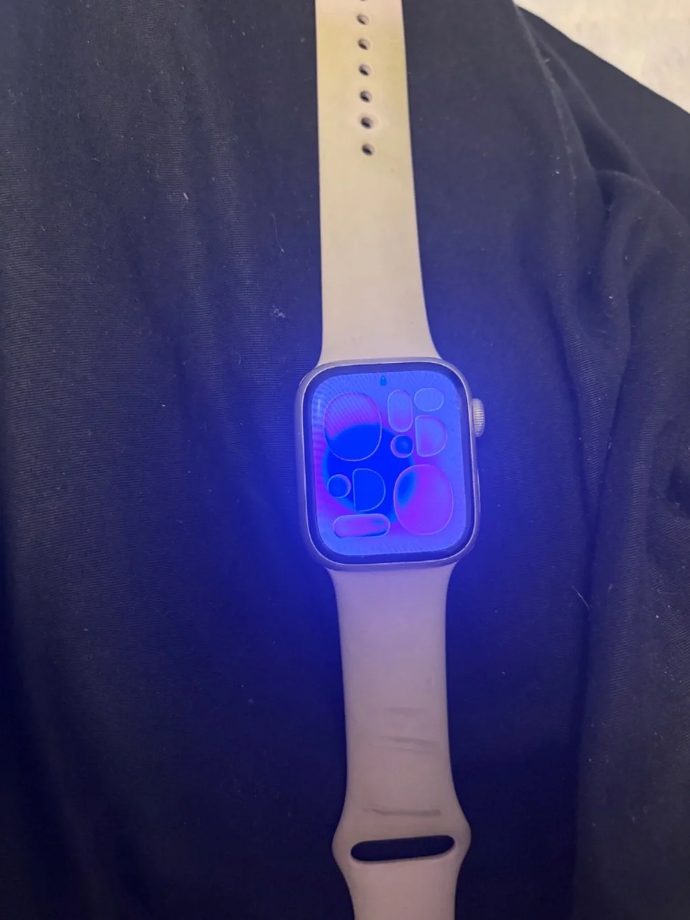 Apple Watch Series 7 – Works Great, Needs New Band